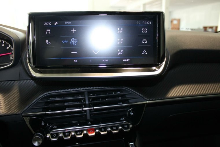 Peugeot 2008, Peugeot 2008 STYLE PureTech 100 S&S MAN6, barva bílá