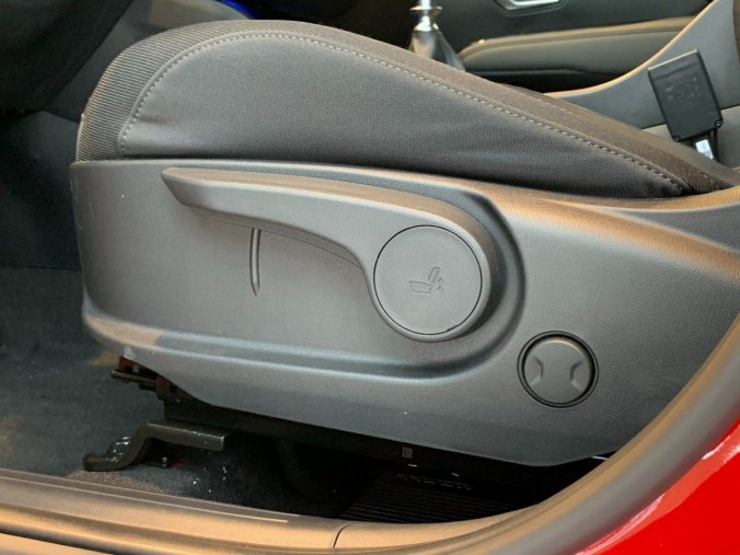 Hyundai Tucson, SUV, Nový Style 1,6 T-GDI 110 KW, barva červená