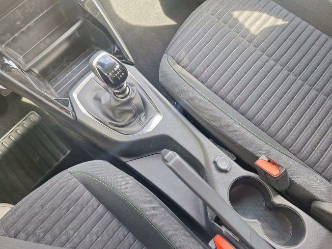 Peugeot 208, Peugeot 208 STYLE 1.2 PT 100K MAN6, barva žlutá