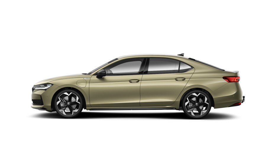 Škoda Superb, 1,5 TSI iV 150 kW 6° automatická DSG, barva bílá