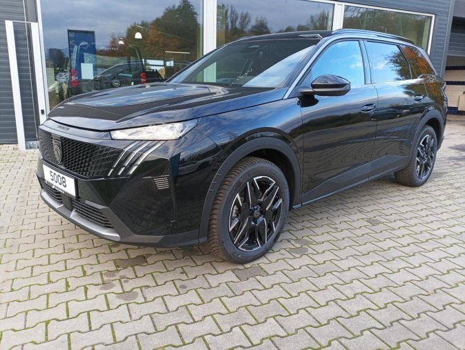 Peugeot 5008, Peugeot 5008 ALLURE Hybrid 145 e-DCS6, barva černá