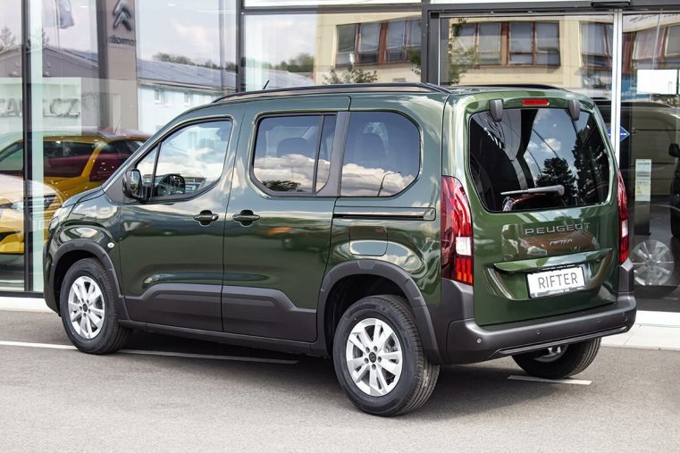 Peugeot Rifter, Peugeot Rifter 1,5 ALLURE BHDi130 S&S M6 N1, barva zelená