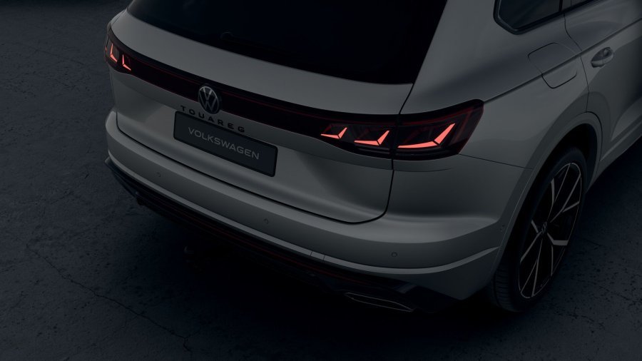 Volkswagen Touareg, Touareg R-Line V6 3,0 TDI 210 kW 4MOT, barva bílá