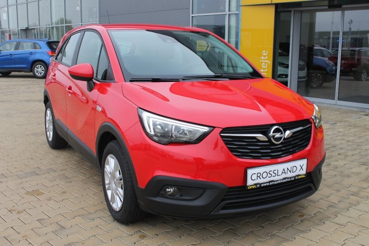 Opel Crossland X, SMILE 1.2 (60kW/81k) MT5, barva červená
