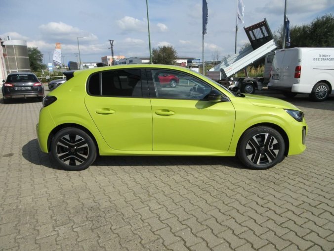 Peugeot 208, Peugeot 208 ALLURE Hybrid 100 e-DCS6, barva žlutá