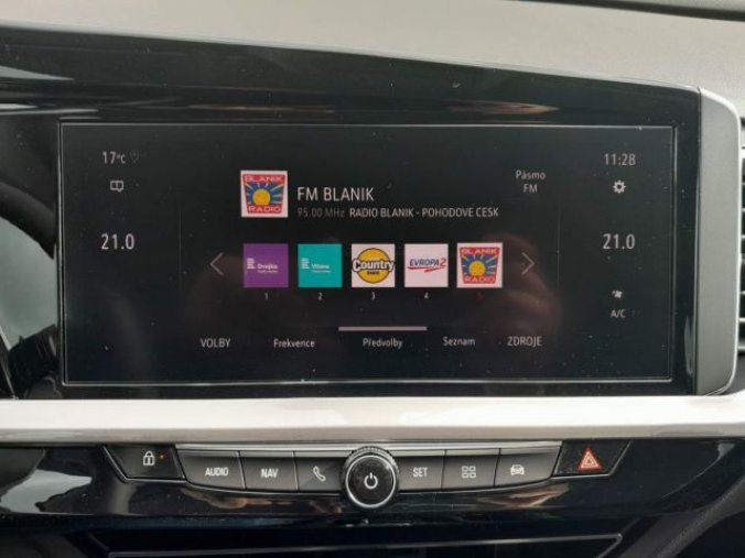 Opel Grandland X, GS Line F 1.5 DTH S/S (96kW/ 1, barva modrá