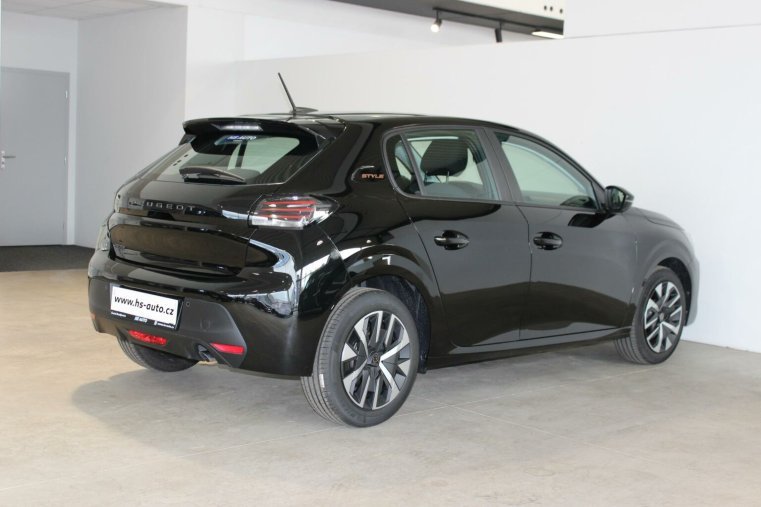 Peugeot 208, Peugeot 208 STYLE PureTech 100 S&S MAN6, barva černá
