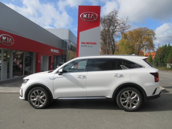 Kia Sorento, 2,2 CRDi SCR 4x4 8DCT TOP, barva bílá