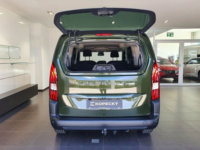 Peugeot Rifter, Peugeot Rifter LONG ALLURE BlueHDi 130 MAN6, barva zelená