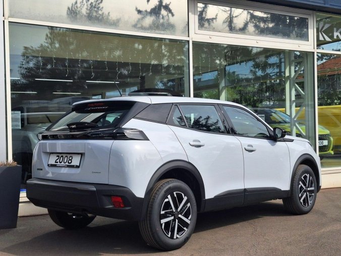 Peugeot 2008, Peugeot 2008 STYLE 1.2 PT 100K MAN6, barva bílá