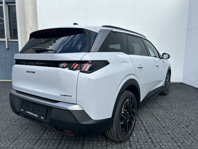 Peugeot 5008, Peugeot 5008 ALLURE Hybrid 145k e-DCS6, barva bílá