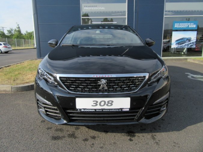 Peugeot 308, GT-line 1.2 PureTech 130k EAT8, barva černá