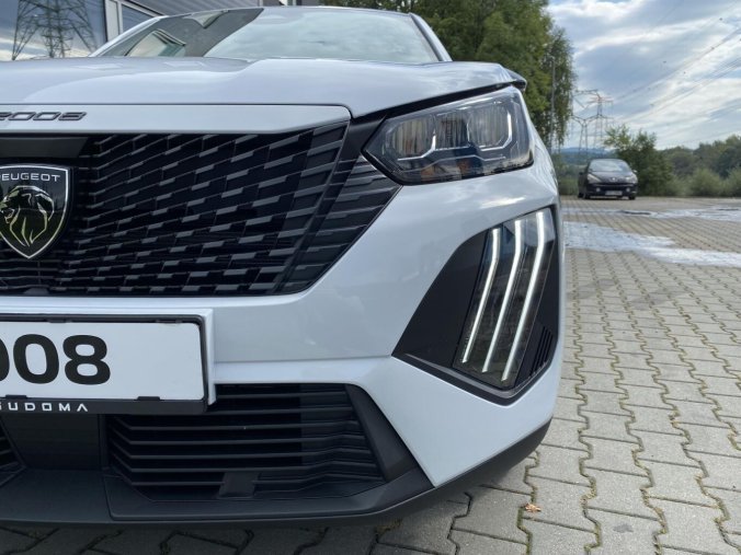 Peugeot 2008, Peugeot 2008 STYLE PureTech 100 S&S MAN6, barva bílá
