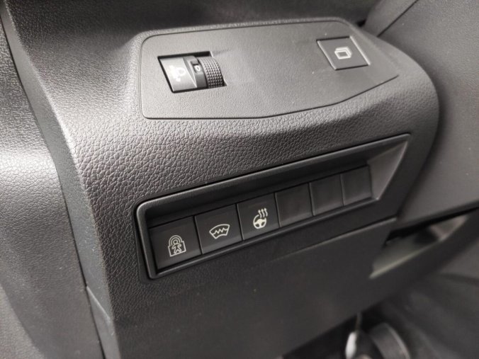 Peugeot Rifter, Peugeot Rifter LONG ALLURE 1.5HDI MAN6 OSOBNÍ, barva zelená