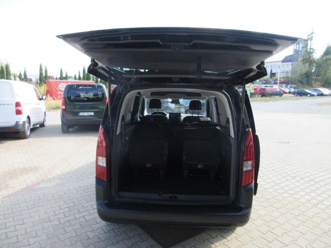 Peugeot Rifter, Peugeot Rifter LONG ALLURE HDi 130 MAN6 7míst, barva černá