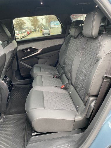 Peugeot 5008, Peugeot 5008 ALLURE Hybrid 145 e-DCS6 - TAŽNÉ - 7033, barva bílá