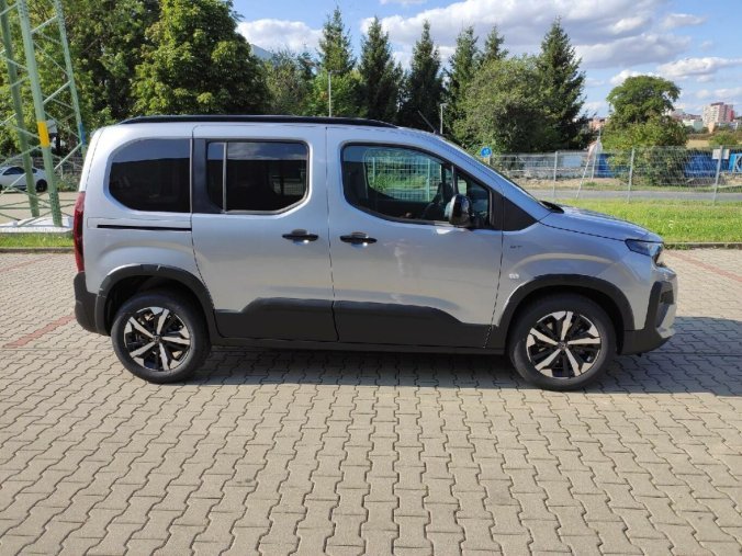 Peugeot Rifter, Peugeot Rifter GT 1.5 HDI 130k AUT8, barva stříbrná
