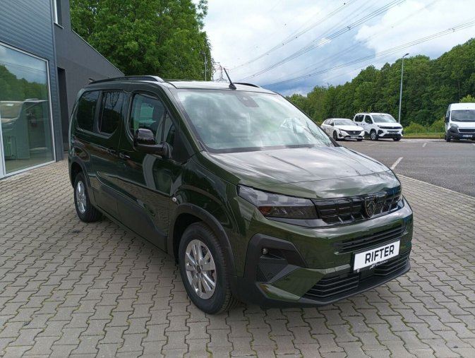 Peugeot Rifter, Peugeot Rifter LONG ALLURE BlueHDi 130 S&S EA, barva zelená