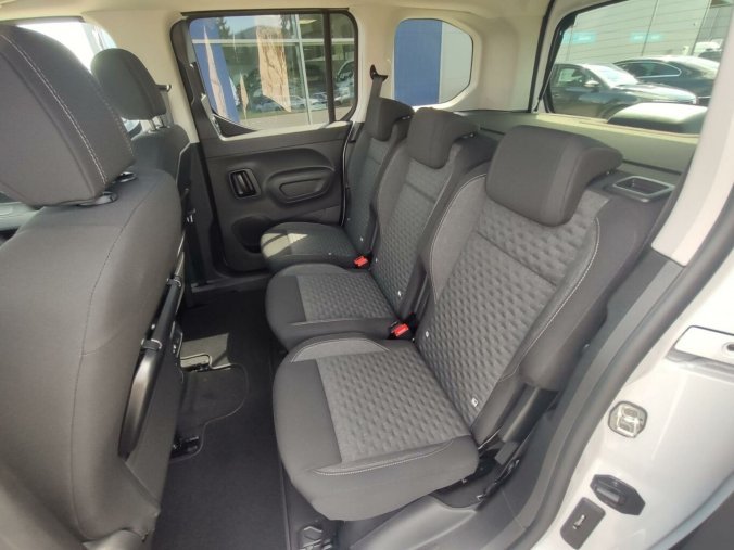 Peugeot Rifter, Peugeot Rifter GT 1.5 HDI 130k AUT8, barva bílá
