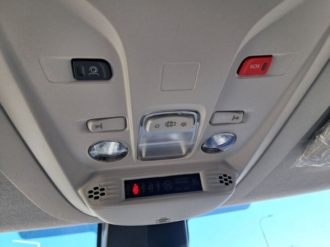 Peugeot Rifter, Peugeot Rifter LONG ALLURE BlueHDi 130 S&, barva modrá