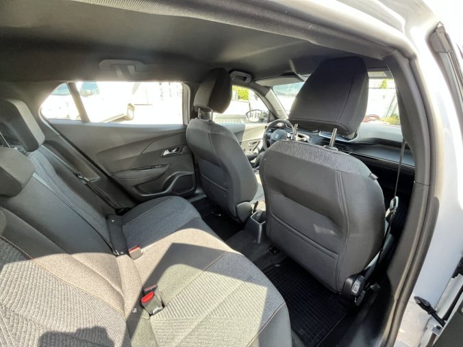 Peugeot 2008, Peugeot 2008 BUSINESS Turbo 100k MAN6, barva bílá