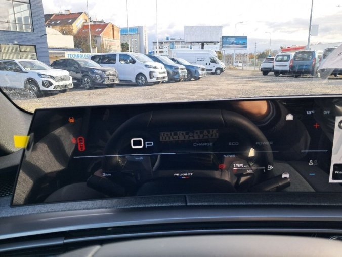 Peugeot 3008, Peugeot 3008 3008 GT Hybrid 145 e-DCS6, barva šedá