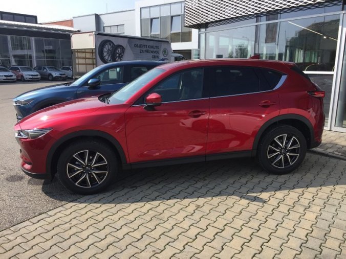Mazda CX-5, 2,5 Skyactiv-G194 A/T, barva červená