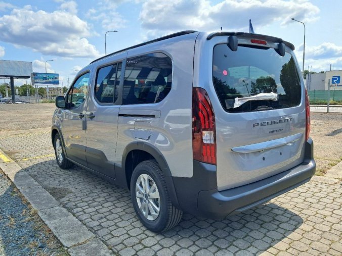 Peugeot Rifter, Peugeot Rifter LONG ALLURE BlueHDi 130 S&, barva šedá