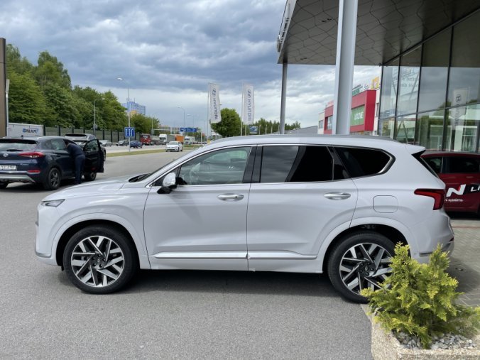 Hyundai Santa Fe, 2,2 CRDi 4×4 142 kW 8DCT, barva hnědá