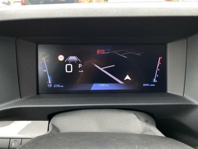 Peugeot Traveller, Peugeot Traveller Allure Long 2.0BlueHDi 180EAT8, barva zelená