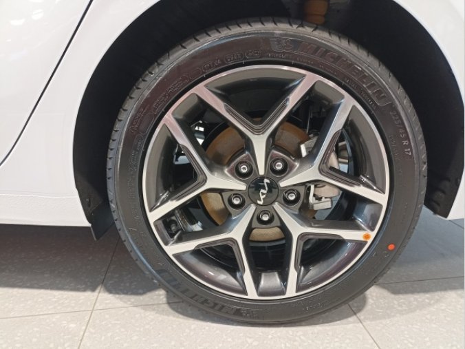 Kia Ceed, SW 1,5 T-GDi GPF TOP 118kw, barva bílá