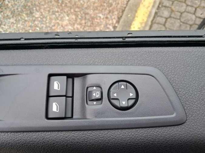 Peugeot Traveller, Peugeot Traveller Active Long 2.0 BlueHDi 180 S&, barva šedá