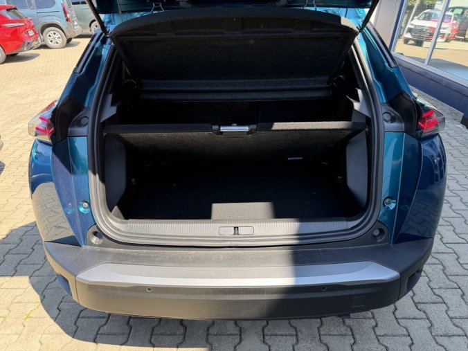 Peugeot 2008, Peugeot 2008 ALLURE Turbo 100 MAN6, barva modrá