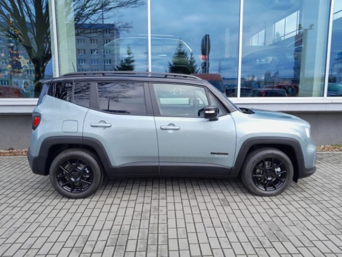 Jeep Renegade, 1,5 130 PS Night Eagle automat, barva zelená