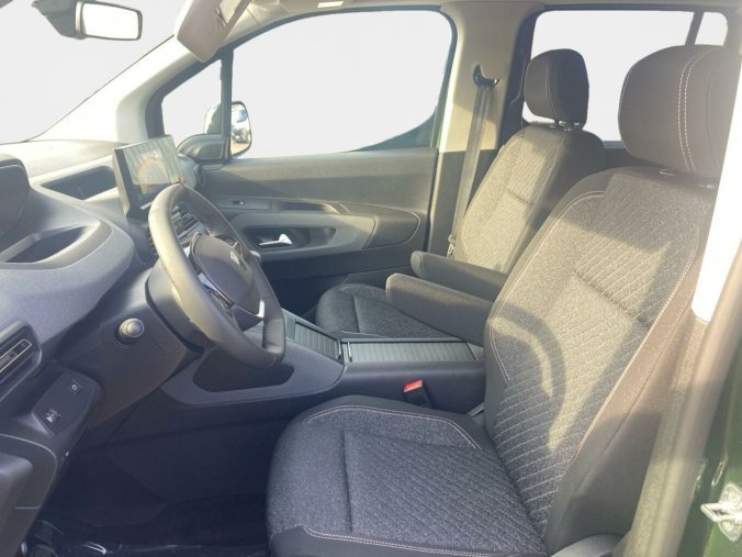 Peugeot Rifter, Peugeot Rifter LONG ALLURE BlueHDi 130  MAN6, barva zelená