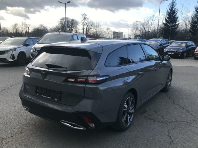 Peugeot 308, Peugeot 308 SW 1.2 PureTech ALLUR 130 EAT8, barva šedá