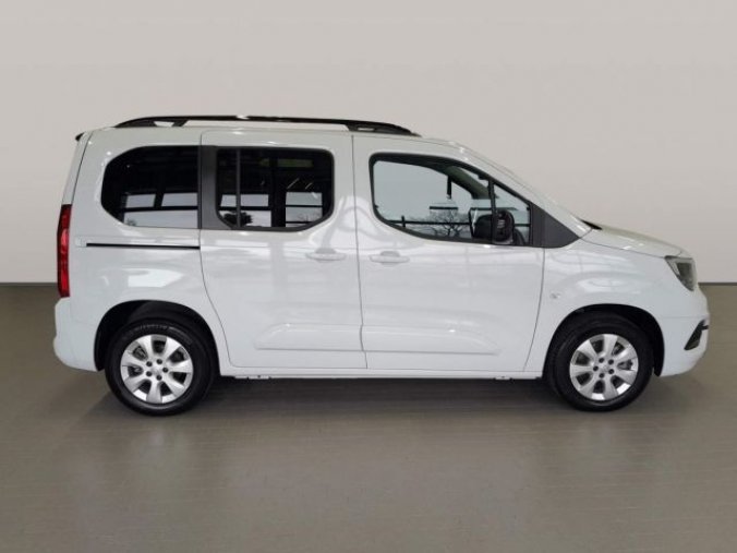 Opel Combo, Elegance Plus L1H1 standard D1, barva bílá