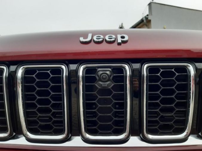 Jeep Grand Cherokee, L 5,7 V8 Overland  7 míst, barva červená