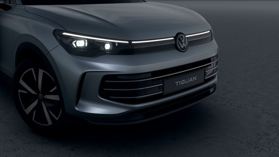 Volkswagen Tiguan, Tiguan Elegance 1,5 TSI 150 kW eHybrid, barva stříbrná
