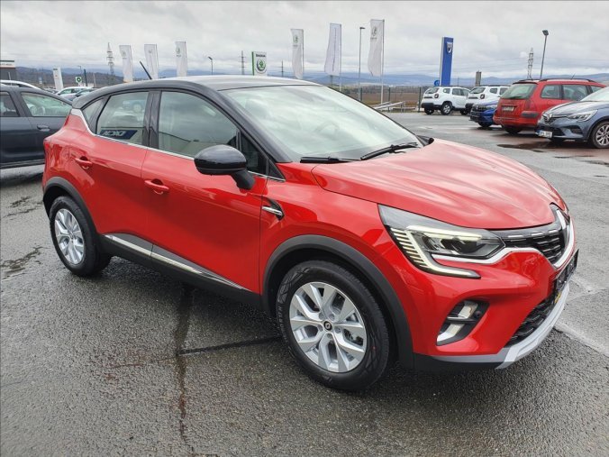 Renault Captur, 1,3 TCe 140  Intens, barva červená