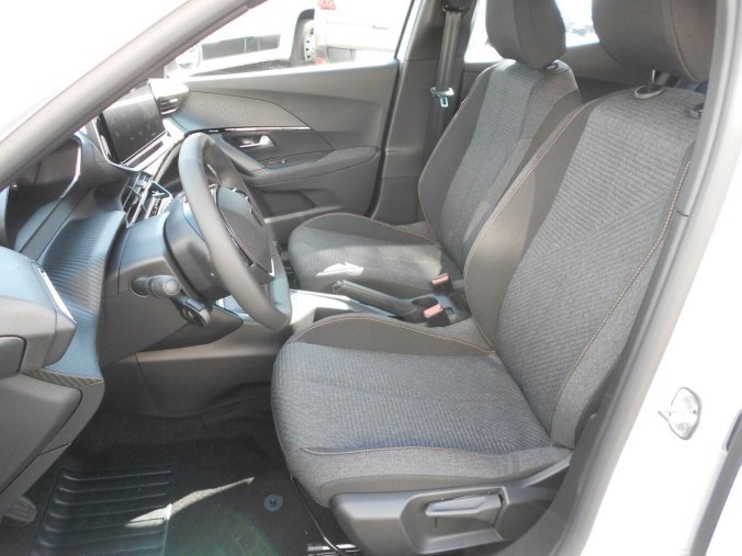 Peugeot 2008, Peugeot 2008 STYLE PureTech 100 MAN6, barva bílá