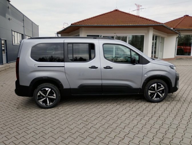 Peugeot Rifter, Peugeot Rifter LONG GT BHDi 130 EAT8, barva šedá