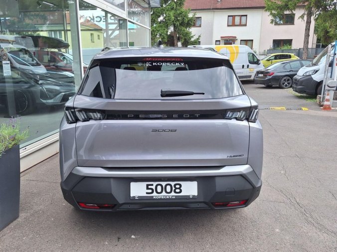 Peugeot 5008, Peugeot 5008 ALLURE Hybrid 145 e-DCS6, barva šedá