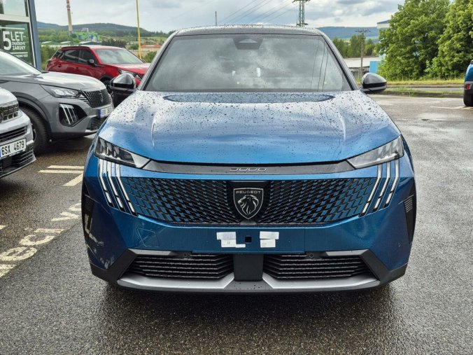 Peugeot 3008, Peugeot 3008 GT Hybrid 145 e-DCS6, barva modrá