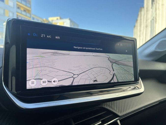 Peugeot 208, Peugeot 208 ALLURE Hybrid 110 e-DCS6, barva zelená