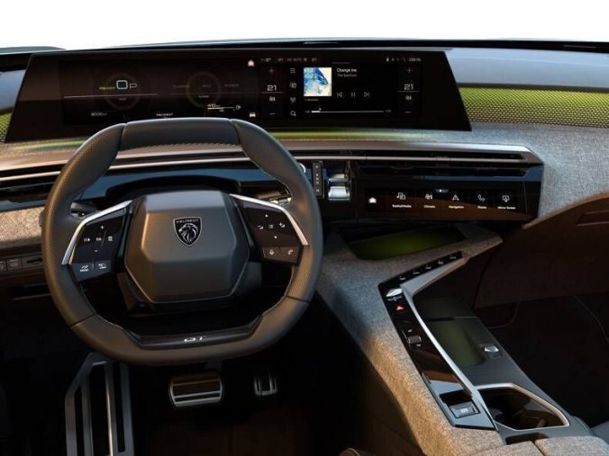 Peugeot 5008, Peugeot 5008 GT e-DCS6 Hybrid, barva modrá