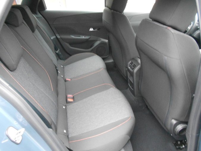 Peugeot 308, Peugeot 308 SW STYLE BlueHDi 130 S&S EAT8, barva modrá