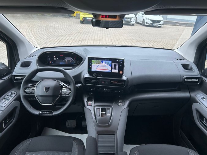Peugeot Rifter, Peugeot Rifter GT BlueHDi 130 S&S EAT8, barva zelená