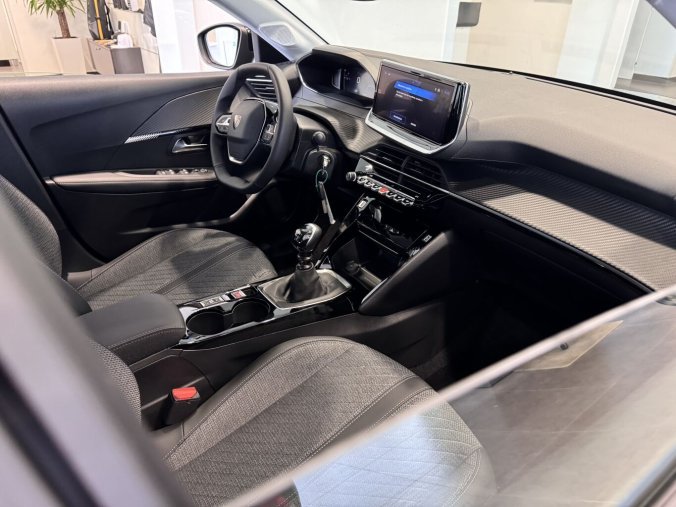 Peugeot 208, Peugeot 208 ALLURE - NOVÝ MODEL, manuál, barva šedá