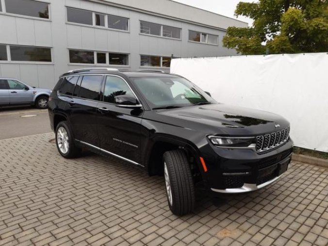 Jeep Grand Cherokee, L 5,7 V8 Summit 7 míst, barva černá